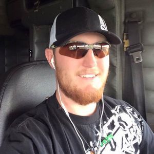 Meet your Posher, Zachary